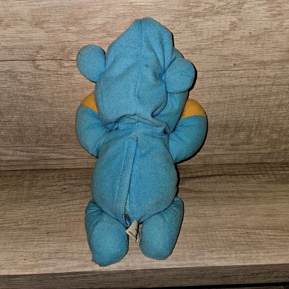 Fisher Price Dream Glow Baby Pooh: Lights & Music (2003) - Picture 5 of 8